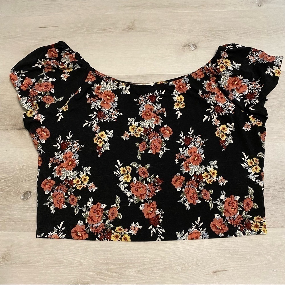 Rewind Cropped Floral Puff Sleeve Top, Black floral, XXL